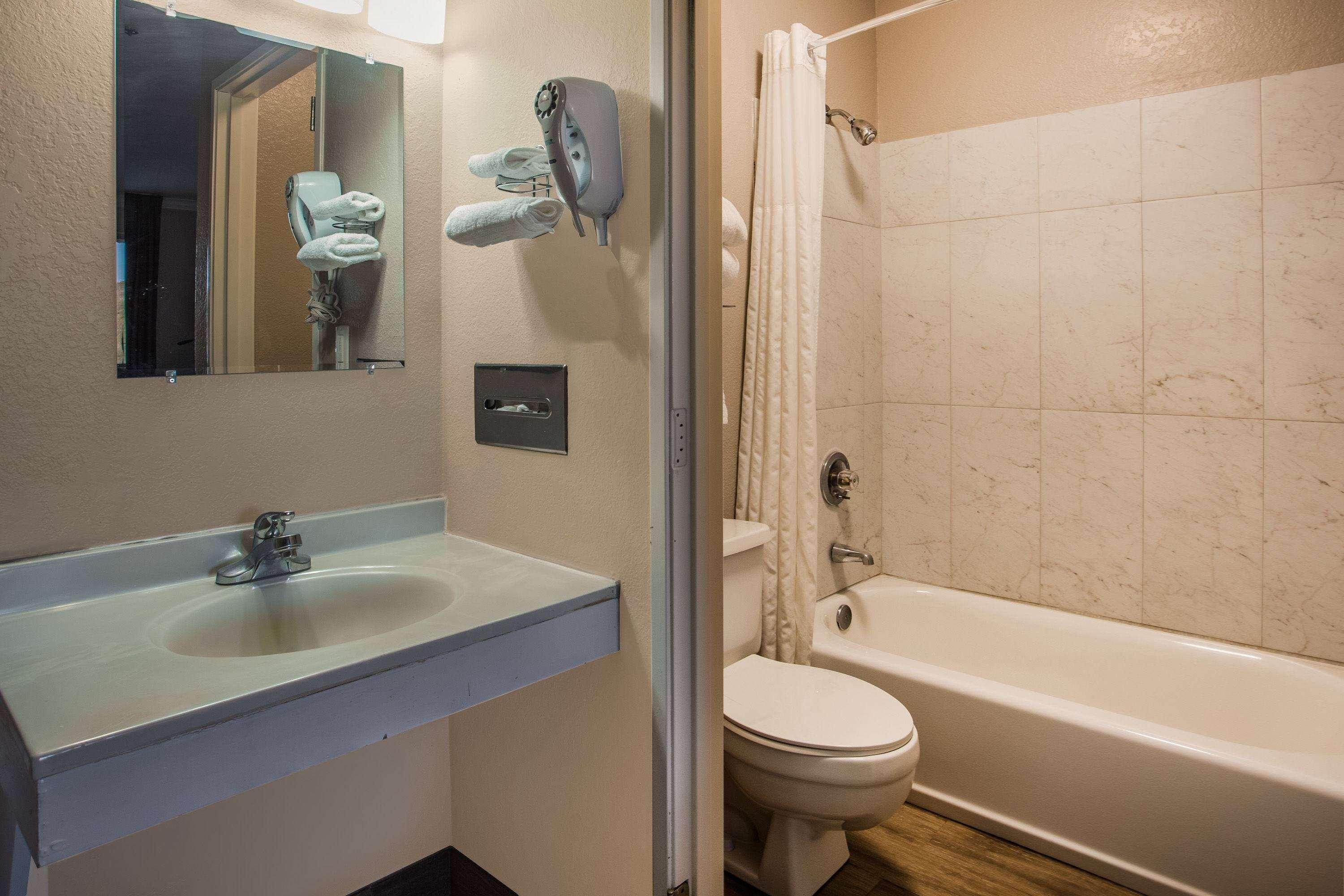 Super 8 By Wyndham Vacaville
